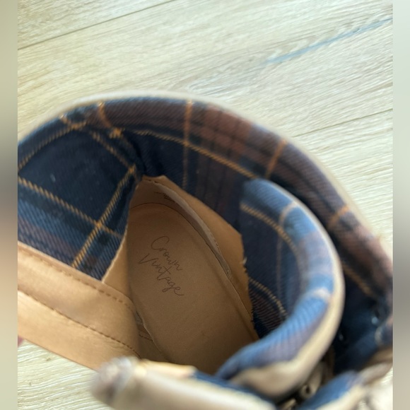 NEW! Crown Vintage Boots - women’s size 10. - Picture 4 of 5